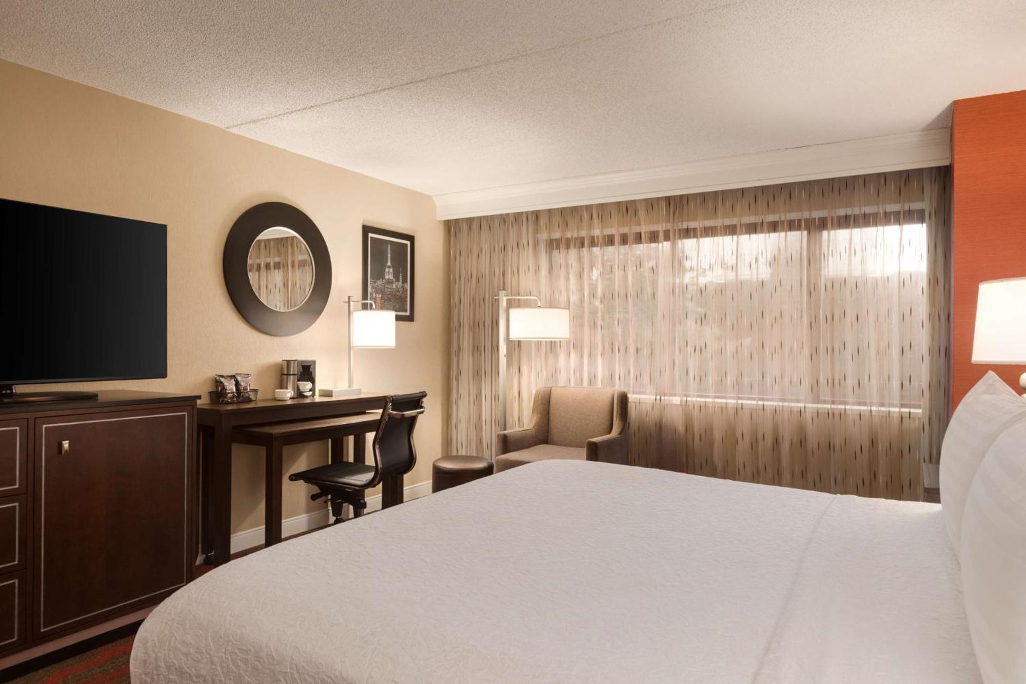 ניו יורק Laguardia Plaza Hotel מראה חיצוני תמונה